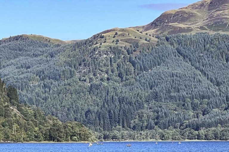Stirling and Loch Lomond Day Tour